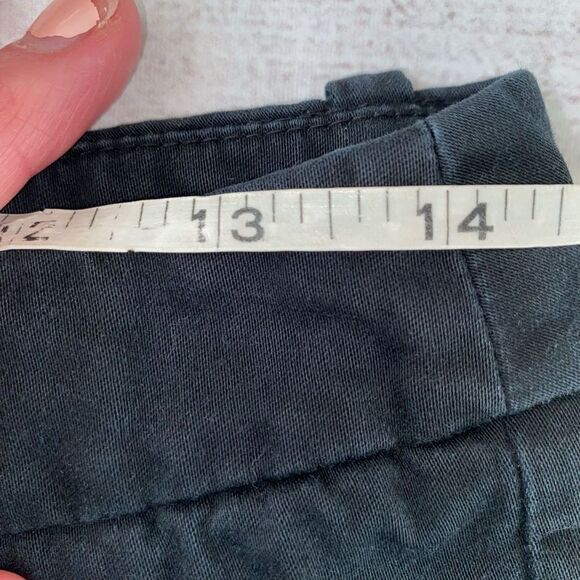 Mossimo stretch cotton blend black chino cuffed shorts sz 4 women - Picture 4 of 6